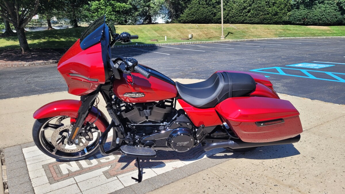 2025 Harley-Davidson Street Glide - Photo 4