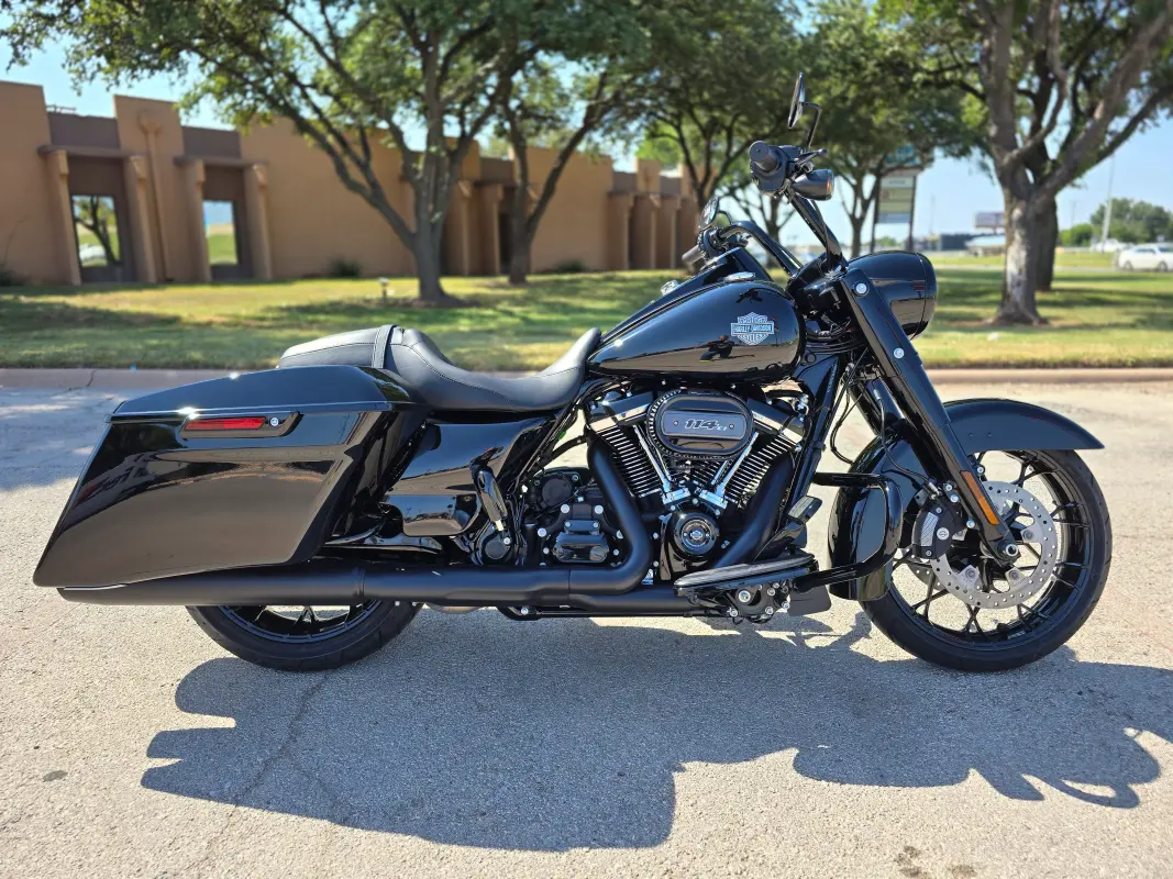 2025 Harley-Davidson Road King Special