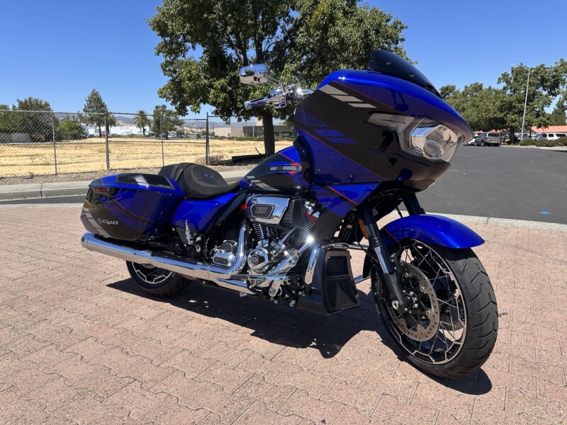 FLTRXSE 2025 CVO™ Road Glide™