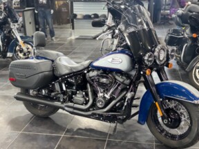 2023 Harley-Davidson Softail Heritage Classic 114 thumb 0