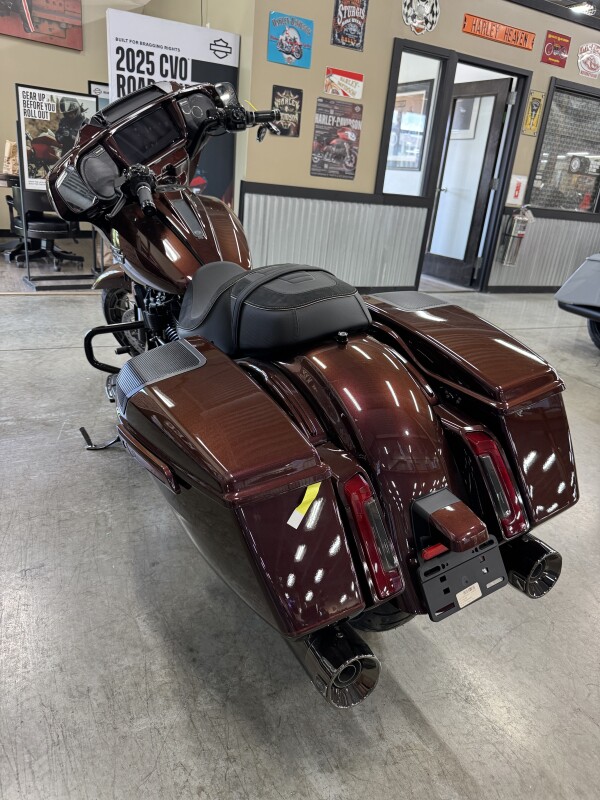 2024 Harley-Davidson CVO Street Glide FLHXSE - Photo 9