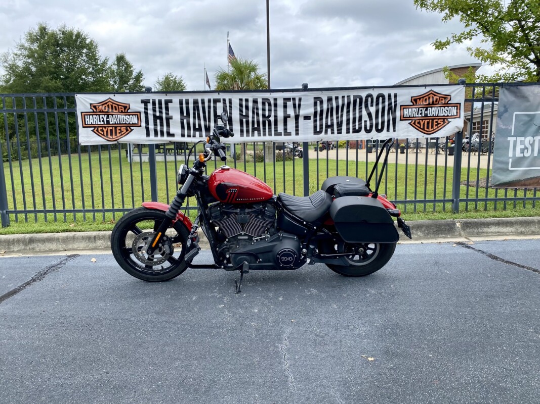 2022 Harley-Davidson Street Bob 114 Redline Red - Photo 2