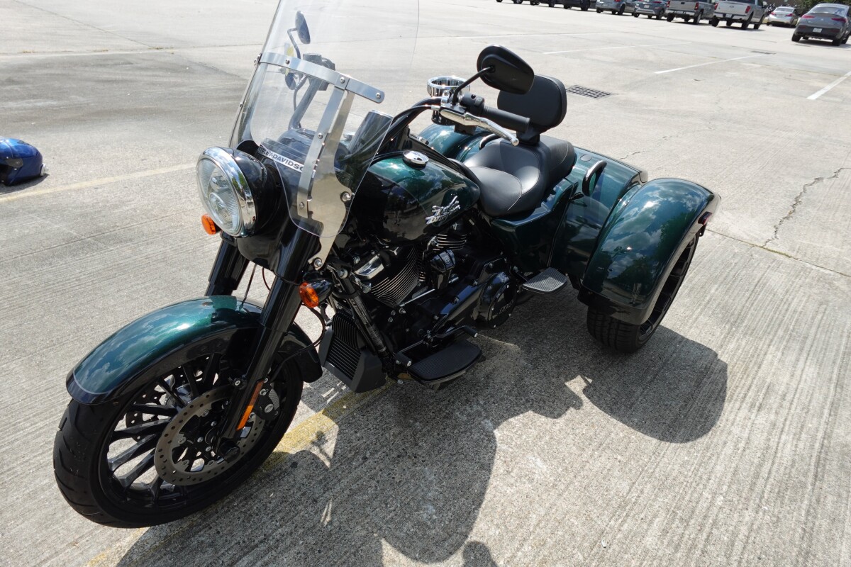 2024 Harley-Davidson Freewheeler FLRT - Photo 4
