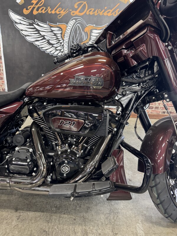 2024 Harley-Davidson CVO Street Glide FLHXSE - Photo 2