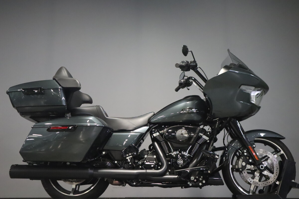 2025 Harley-Davidson Road Glide FLTRX