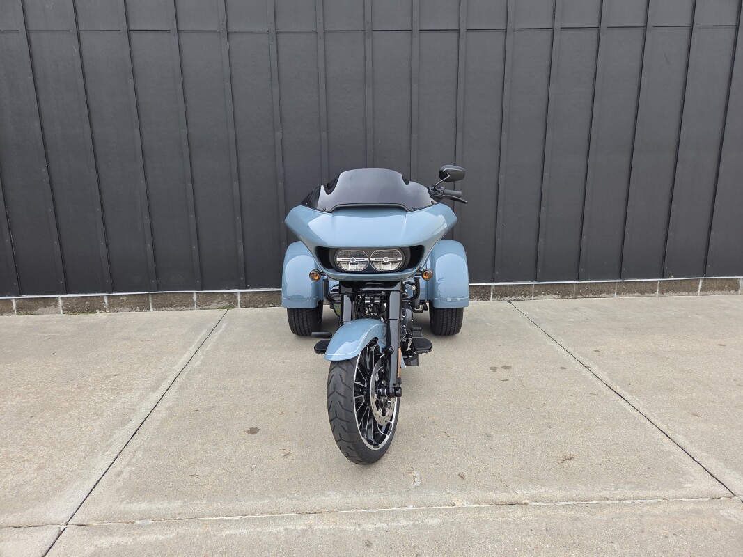 FLTRT 2024 Road Glide 3 - Photo 5