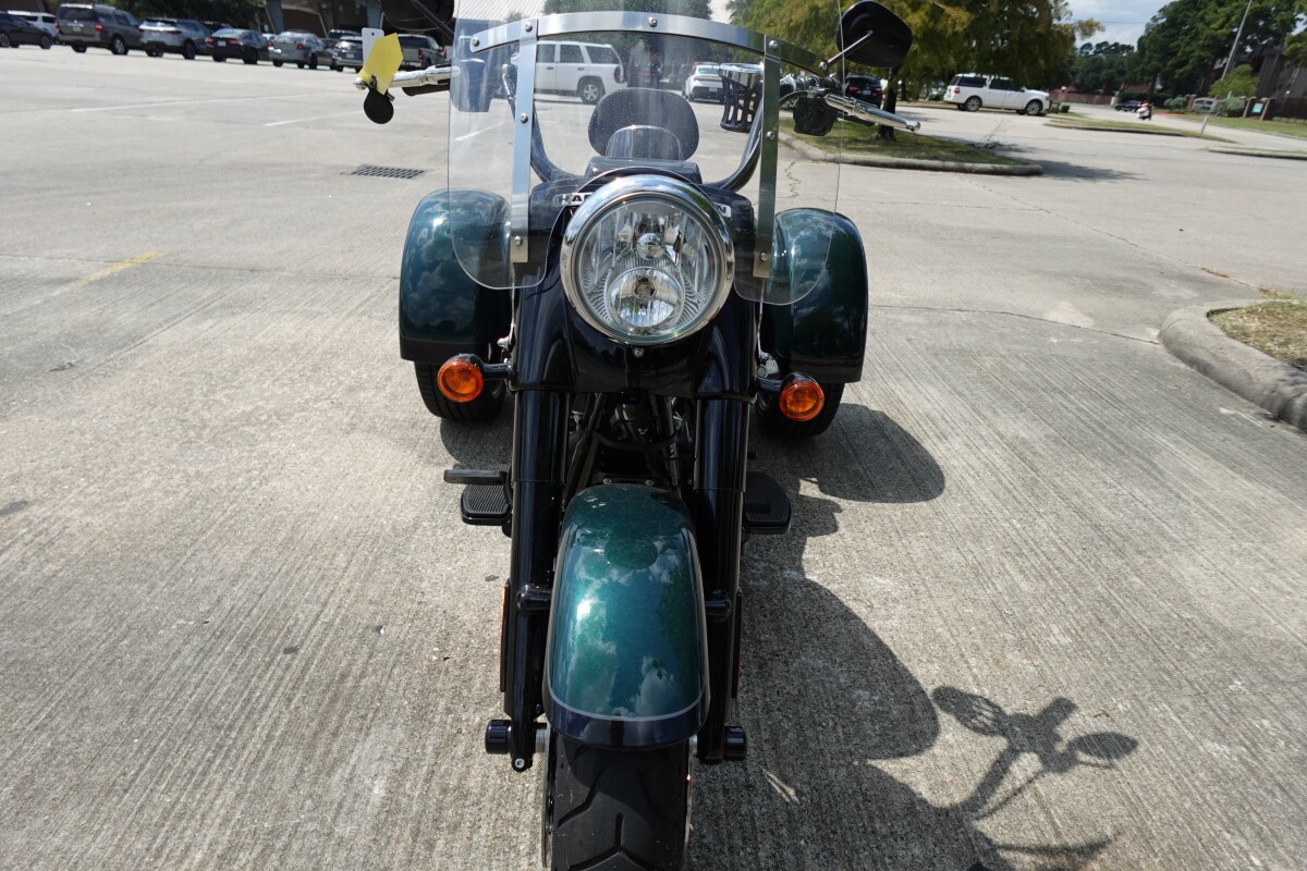 2024 Harley-Davidson Freewheeler FLRT - Photo 3