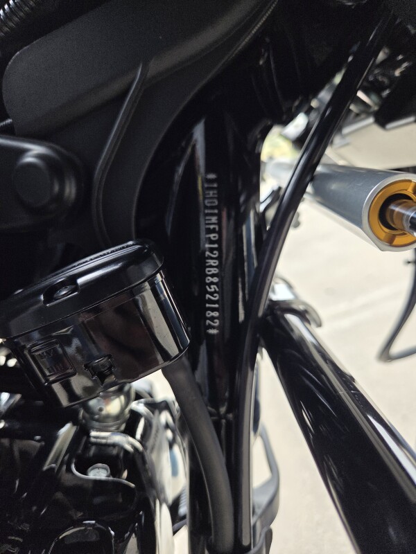 FLTRT 2024 Road Glide 3 - Photo 2