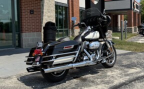 2017 HARLEY DAVIDSON FLHTP BLK/WHT thumb 2