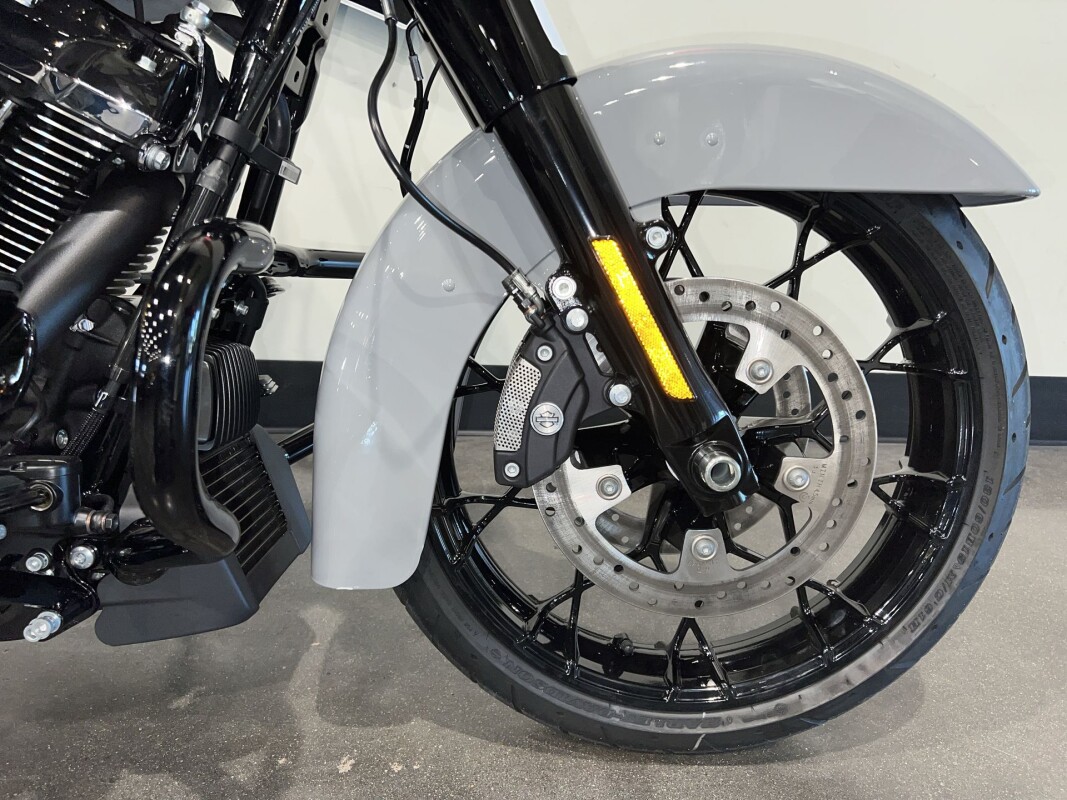2025 Harley-Davidson Road King Special FLHRXS - $29,499 - Photo 3