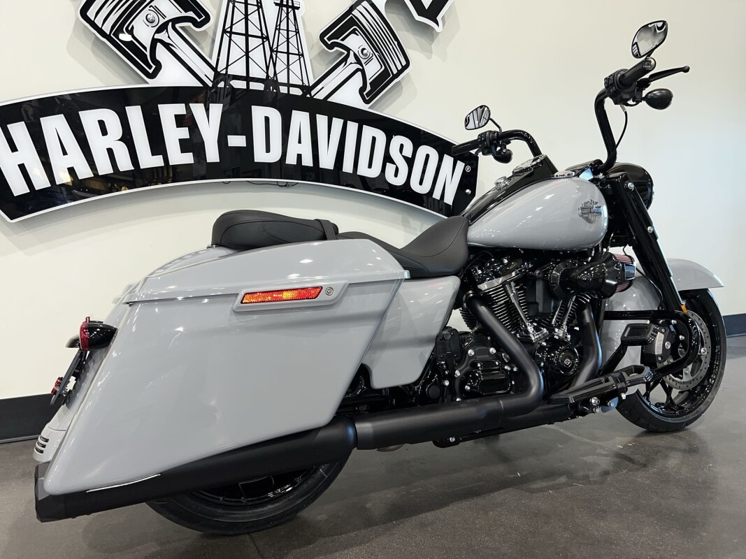 2025 Harley-Davidson Road King Special FLHRXS - $29,499 - Photo 9