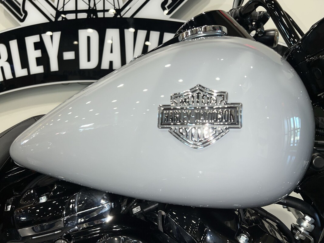 2025 Harley-Davidson Road King Special FLHRXS - $29,499 - Photo 5