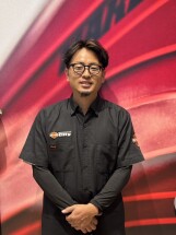 内山　晋介（うちやま　しんすけ）