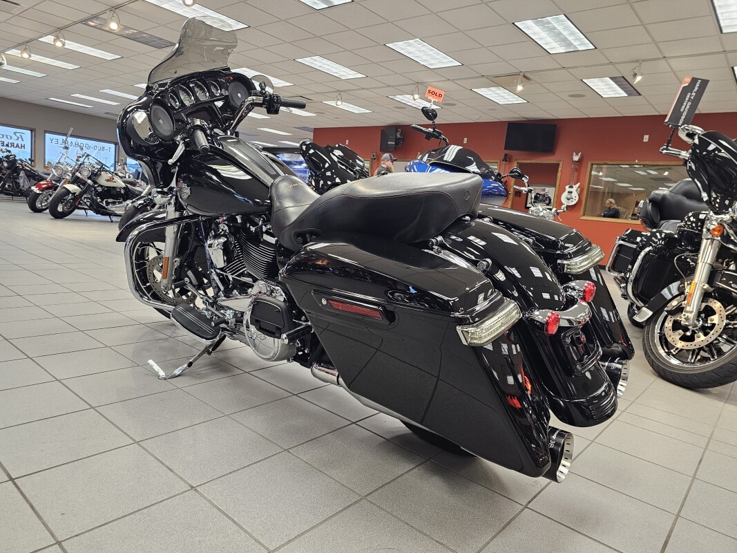 FLHXS 2023 Street Glide Special - Photo 6