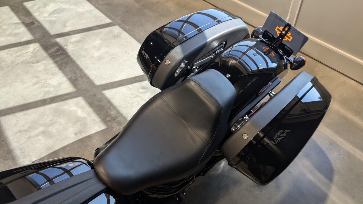 2024 Harley-Davidson Low Rider S Vivid Black - Photo 7