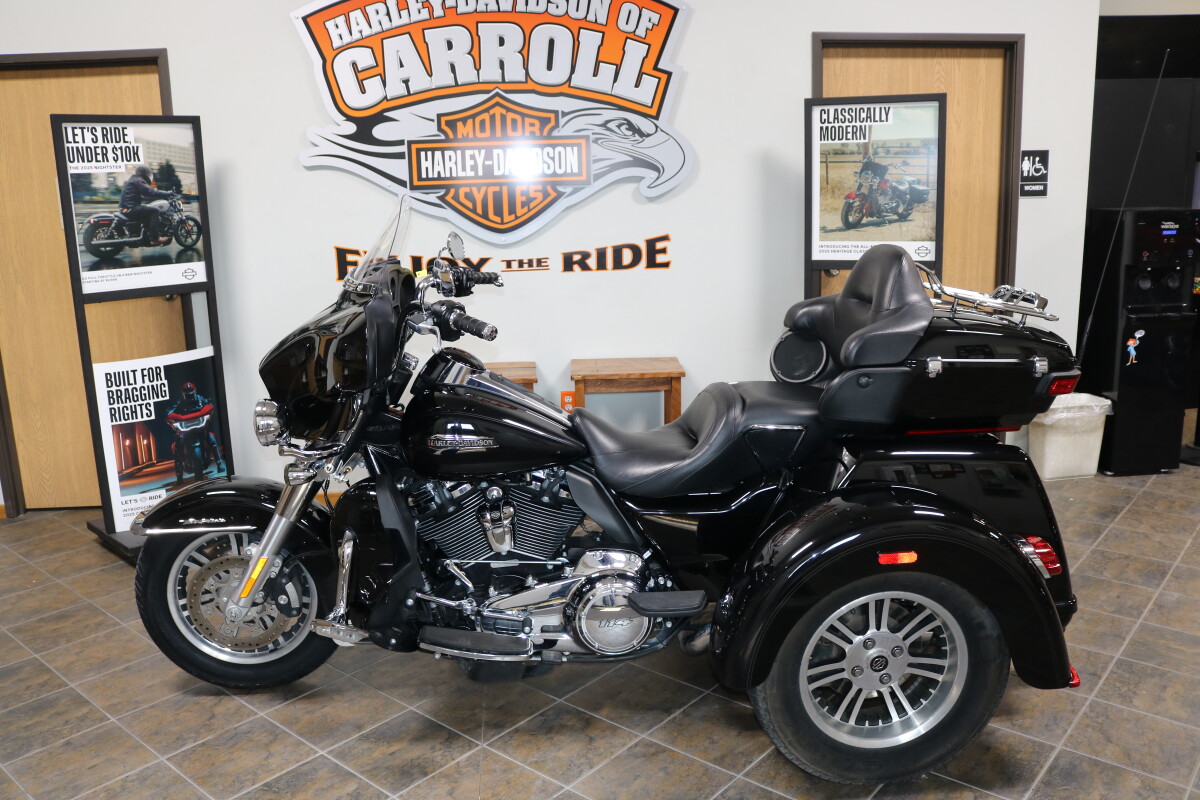 FLHTCUTG 2021 Tri Glide Ultra