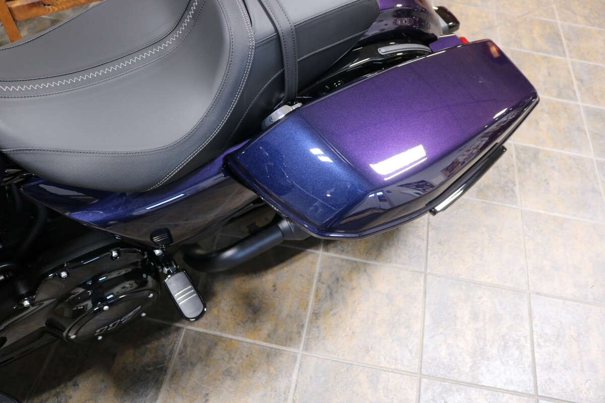 FLHX 2025 Street Glide - Photo 3