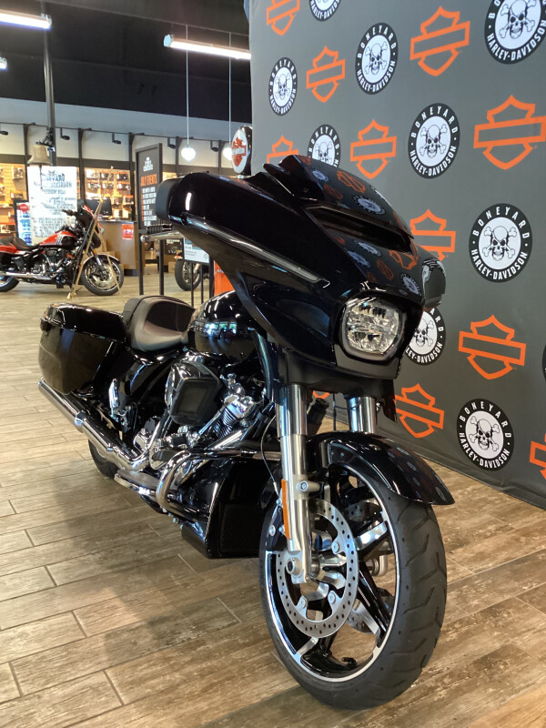 FLHX 2024 Street Glide - Photo 4
