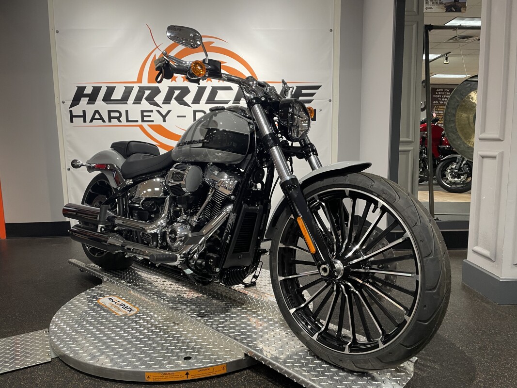 2024 Harley-Davidson Breakout 117 FXBR - Photo 2