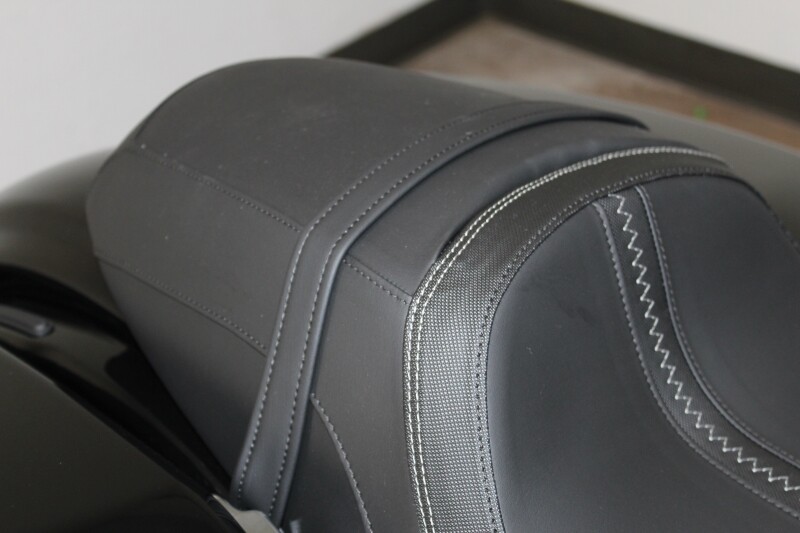 Harley-Davidson Street Glide 2025 FLHX 84632146 VIVID BLACK - Photo 10