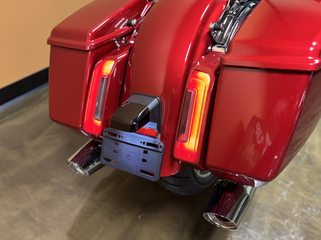 FLTRX 2025 Road Glide - Photo 6