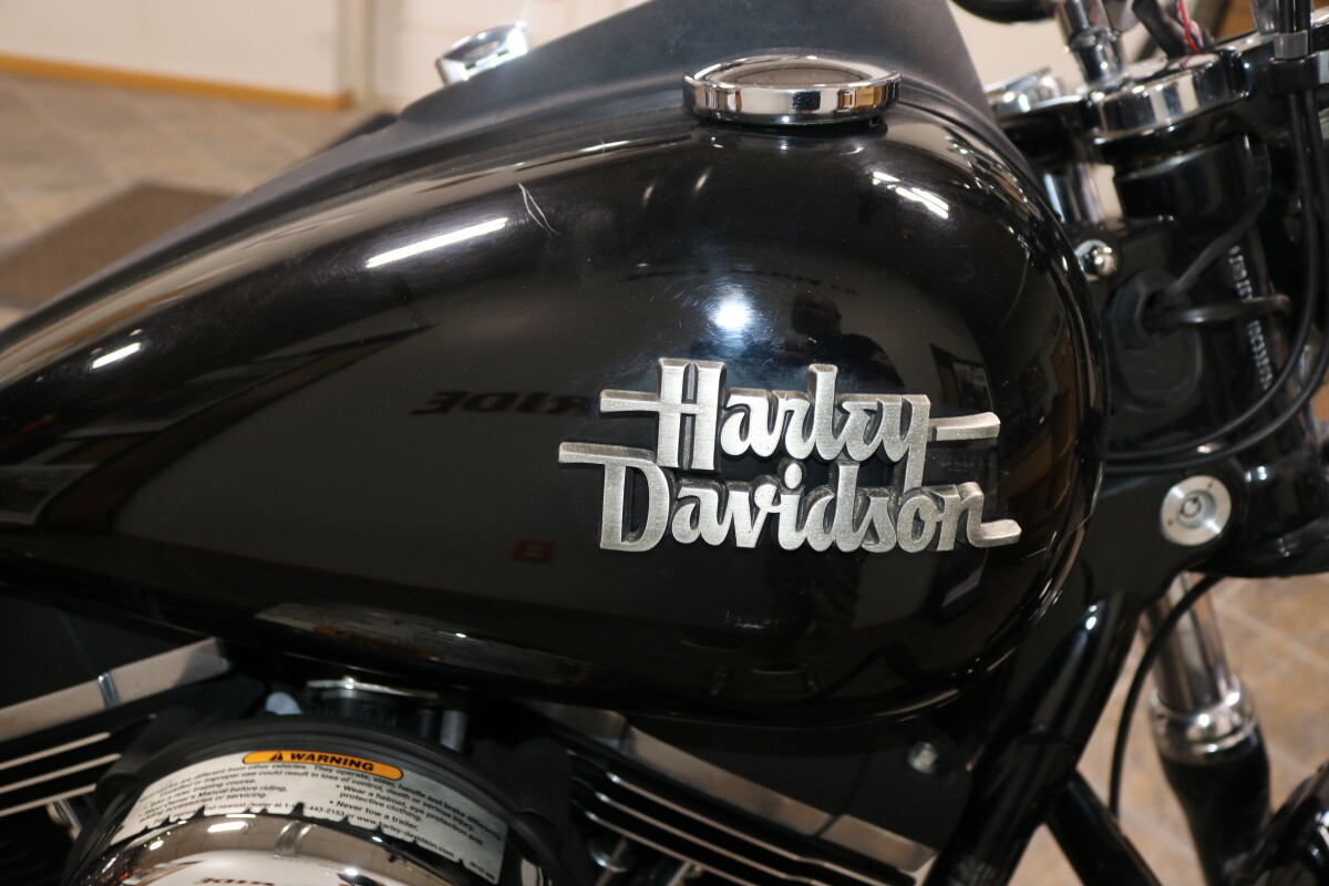 FXDB 2013 Street Bob - Photo 8