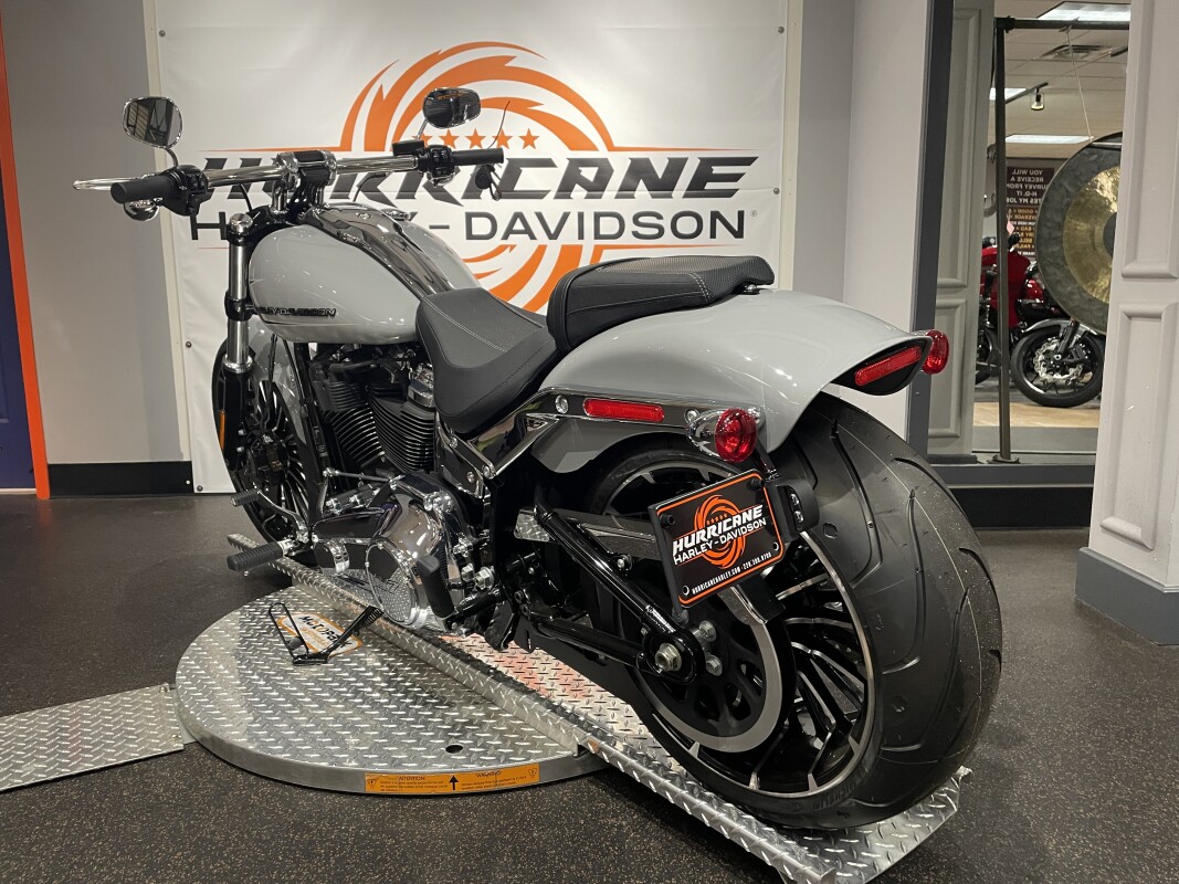 2024 Harley-Davidson Breakout 117 FXBR - Photo 6