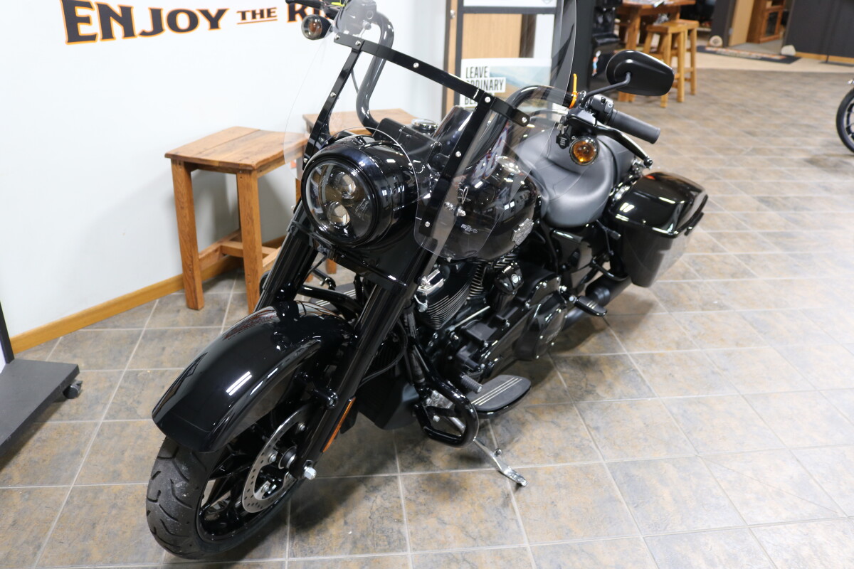 FLHRXS 2024 Road King Special - Photo 4
