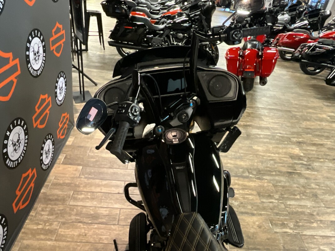 FLTRX 2025 Road Glide - Photo 7