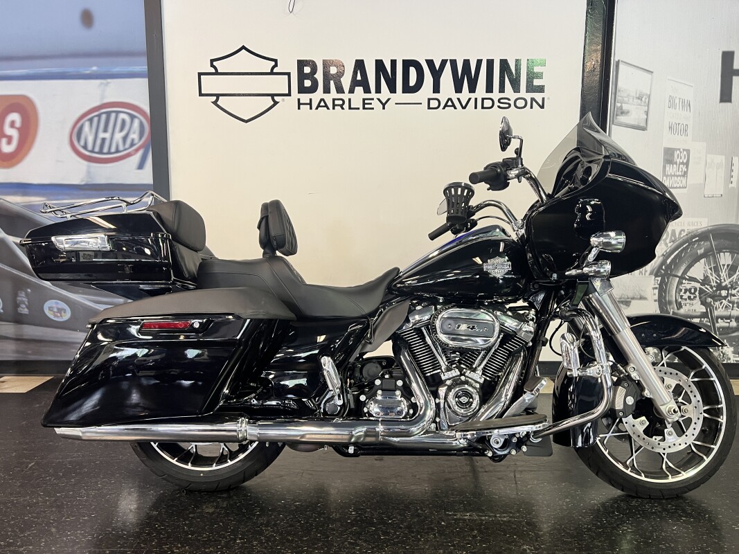 2021 Harley-Davidson Road Glide Special Vivid Black FLTRXS