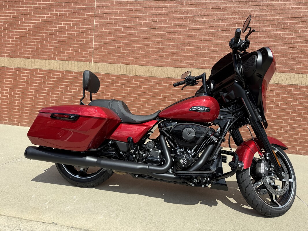 FLHX 2025 Street Glide