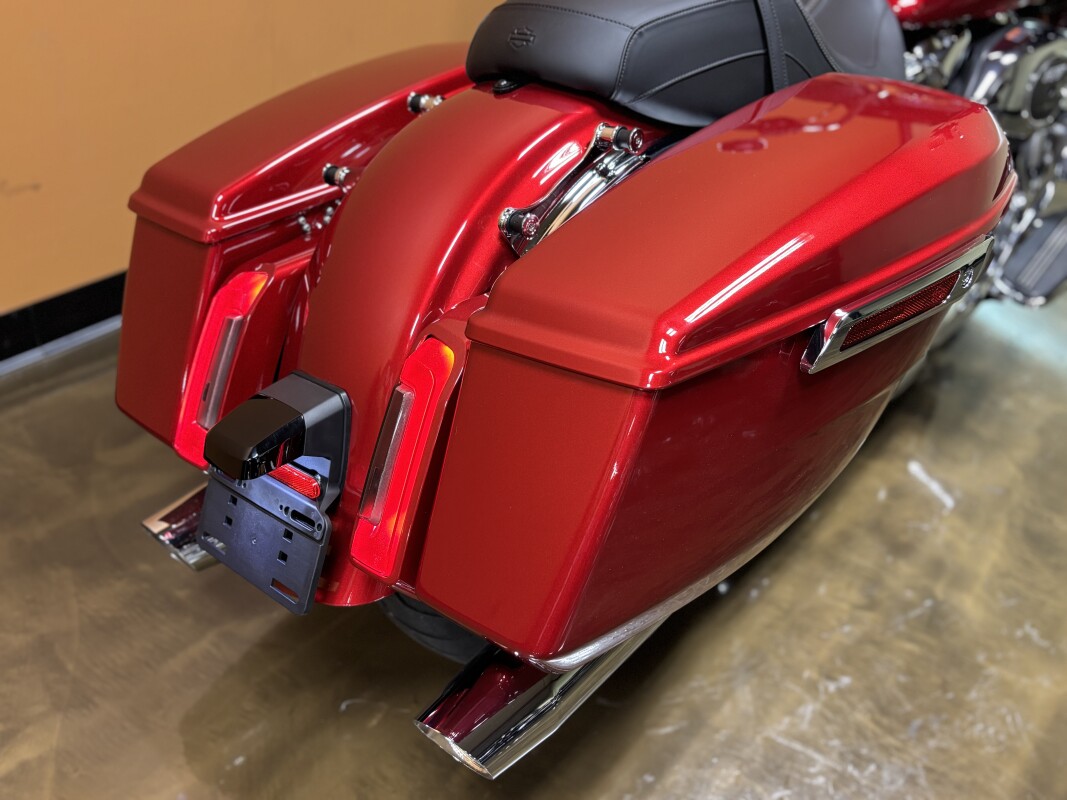 FLTRX 2025 Road Glide - Photo 5