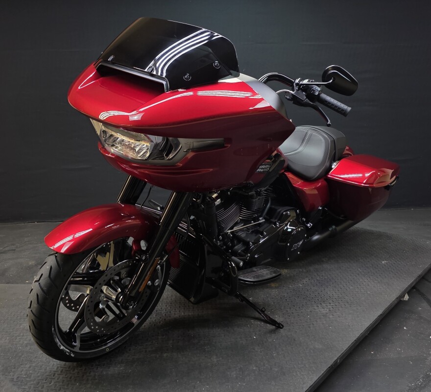 Harley-Davidson Road Glide 2025 FLTRX BRILLIANT RED - Photo 4