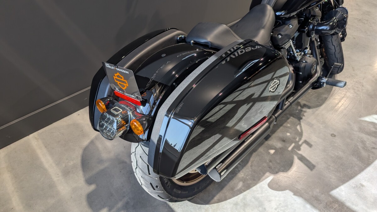 2024 Harley-Davidson Low Rider S Vivid Black - Photo 6