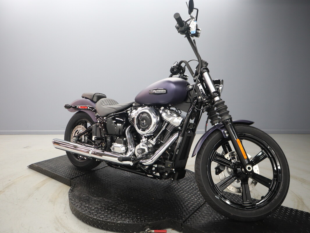 2025 Harley-Davidson Street Bob FXBB - Photo 2