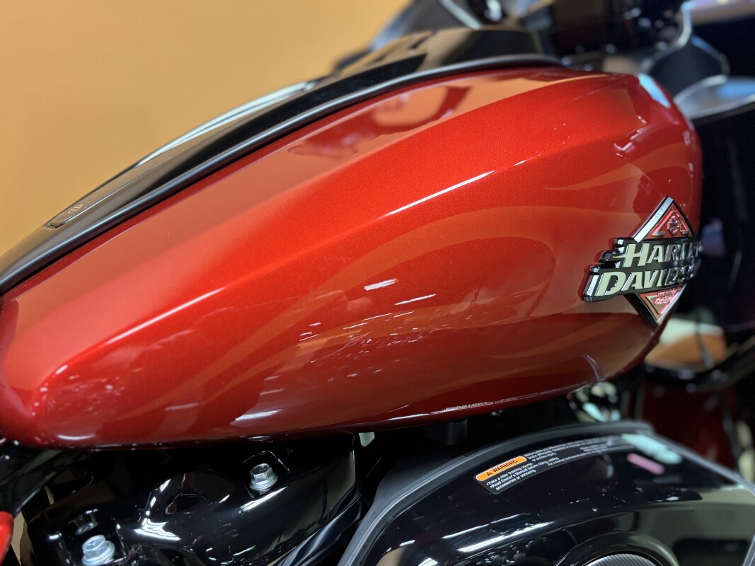 FLTRX 2025 Road Glide - Photo 7