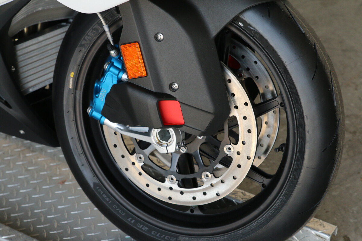 2025 BMW S 1000 RR - Photo 3