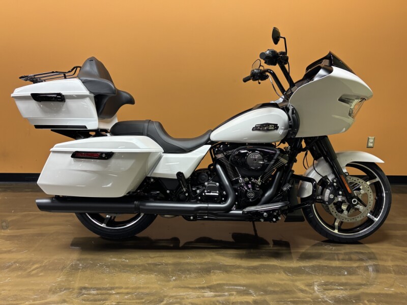 FLTRX 2025 Road Glide™