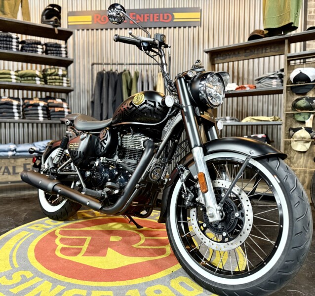 2026 Royal Enfield Goan Classic 350 Dark Stealth Black