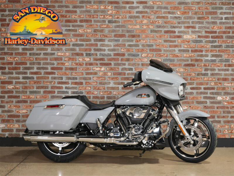 FLHX 2025 Street Glide®