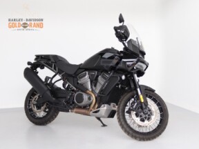 2021 Harley-Davidson® Pan America™ Special Vivid Black thumb 3