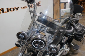 2012 Harley-Davidson® Heritage Softail® Classic BLACK W/ PINSTRIPE thumb 0