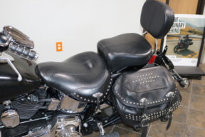 2012 Harley-Davidson® Heritage Softail® Classic BLACK W/ PINSTRIPE thumb 2