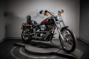  1993 Softail Custom (FXSTC) thumb 3