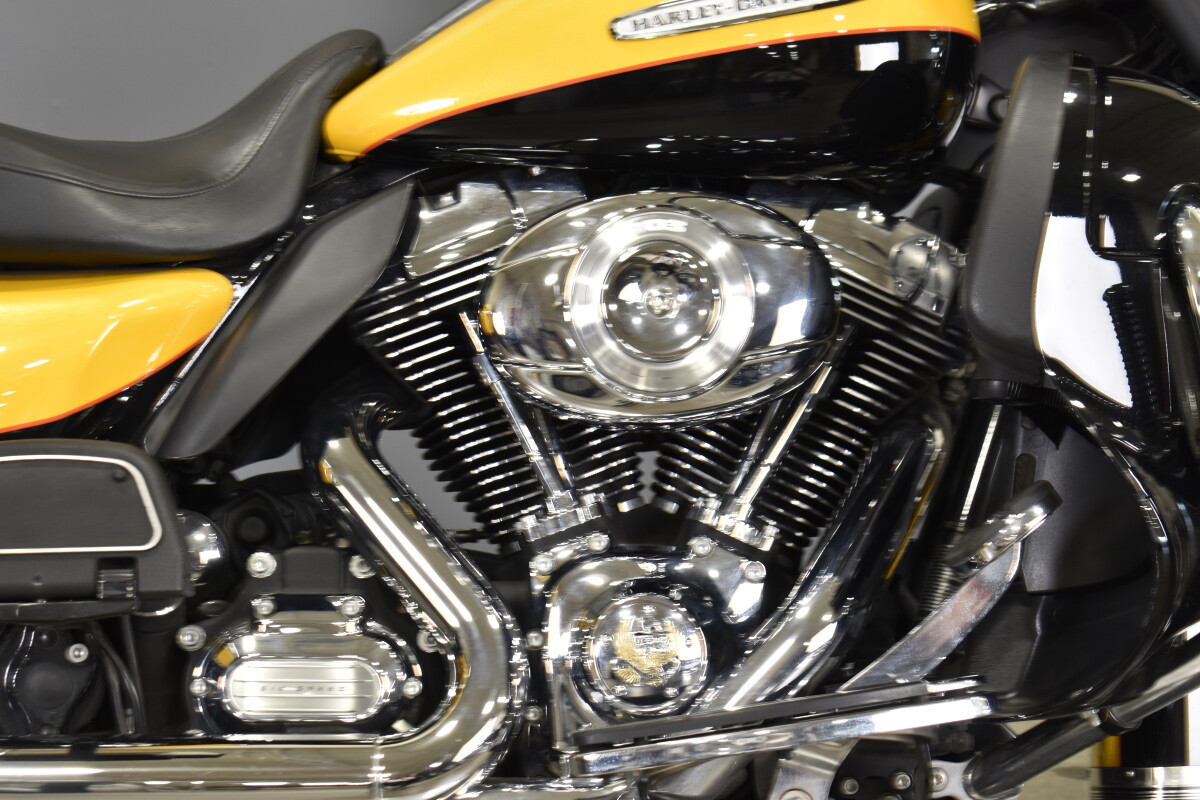 2013 Harley-Davidson Electra Glide Ultra Limited FLHTK - Photo 10