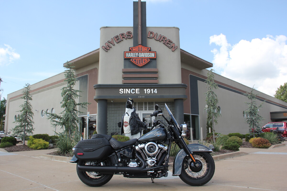 2025 Harley-Davidson Heritage Classic Iron Horse Metallic w/Laced Wheels