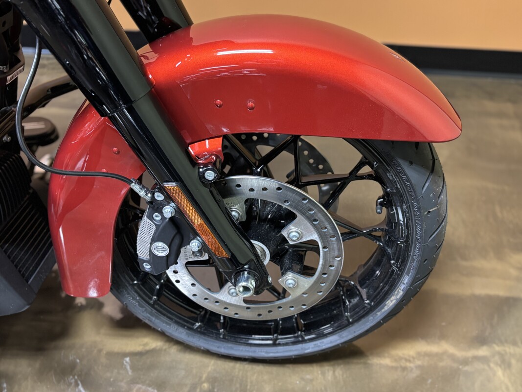FLHRXS 2025 Road King Special - Photo 10