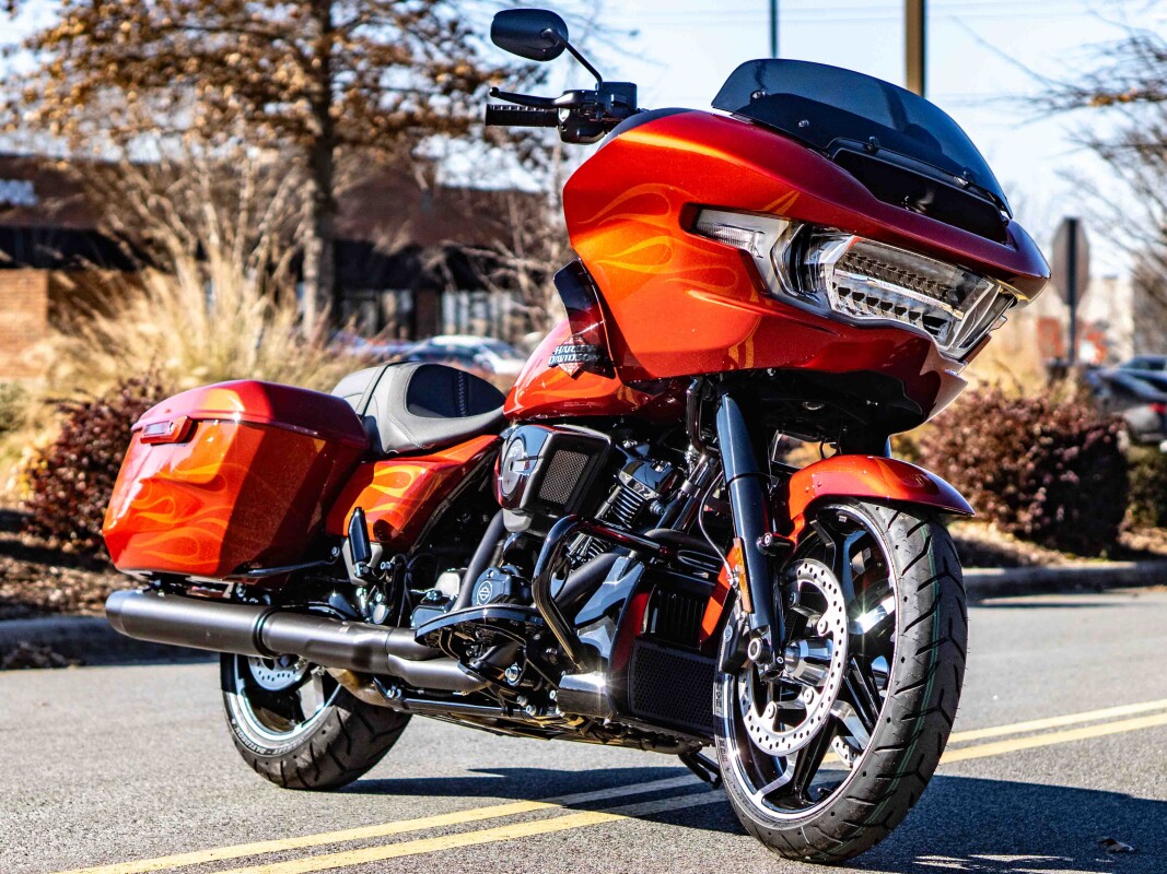FLTRX 2025 Road Glide - Photo 6