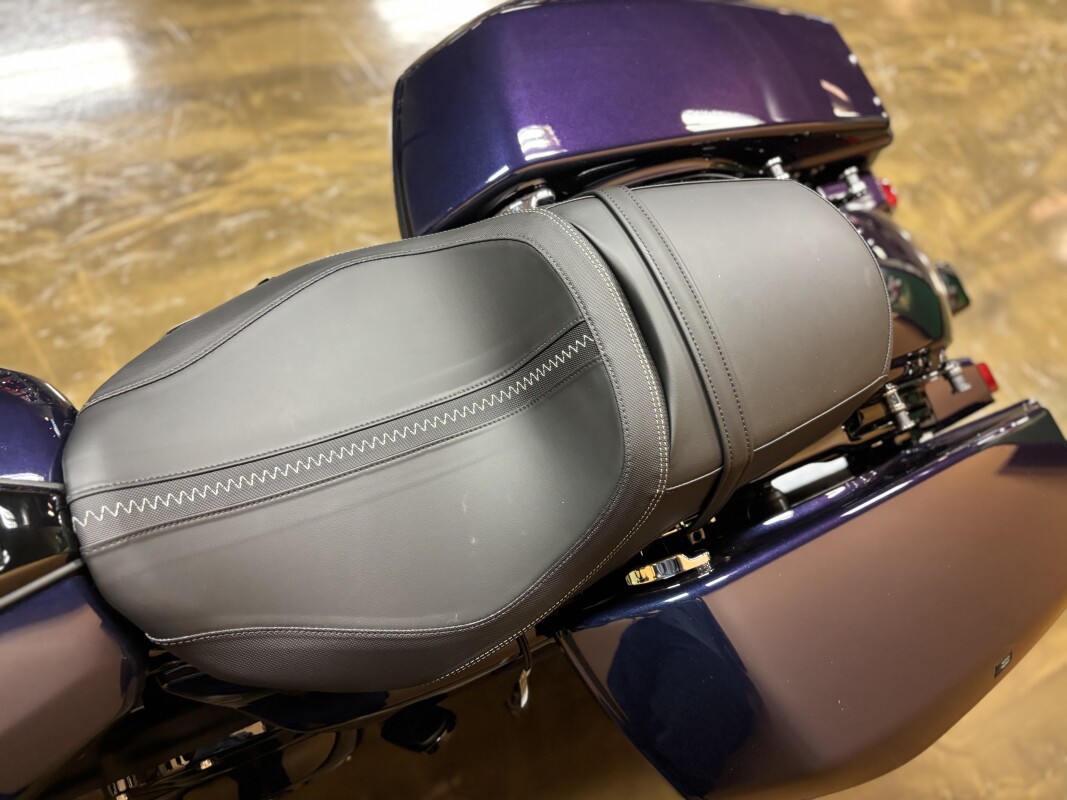 FLTRX 2025 Road Glide - Photo 9