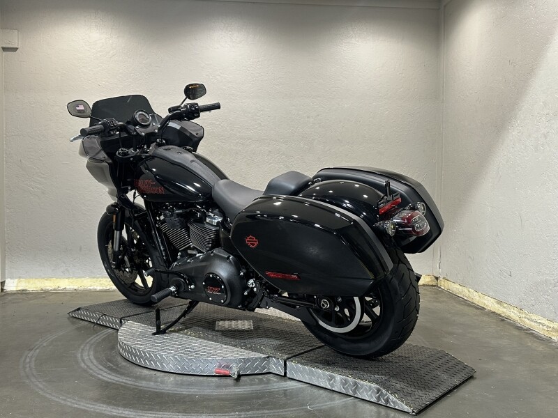 Harley-Davidson Low Rider ST 2025 FXLRST 84632151 VIVID BLACK - Photo 7